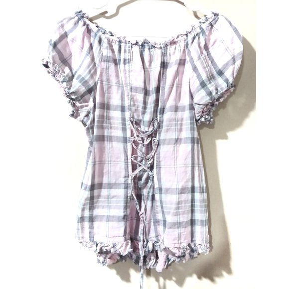 MAURICES Plaid Puff Sleeve Lace Up Back Top L - Picture 3 of 3
